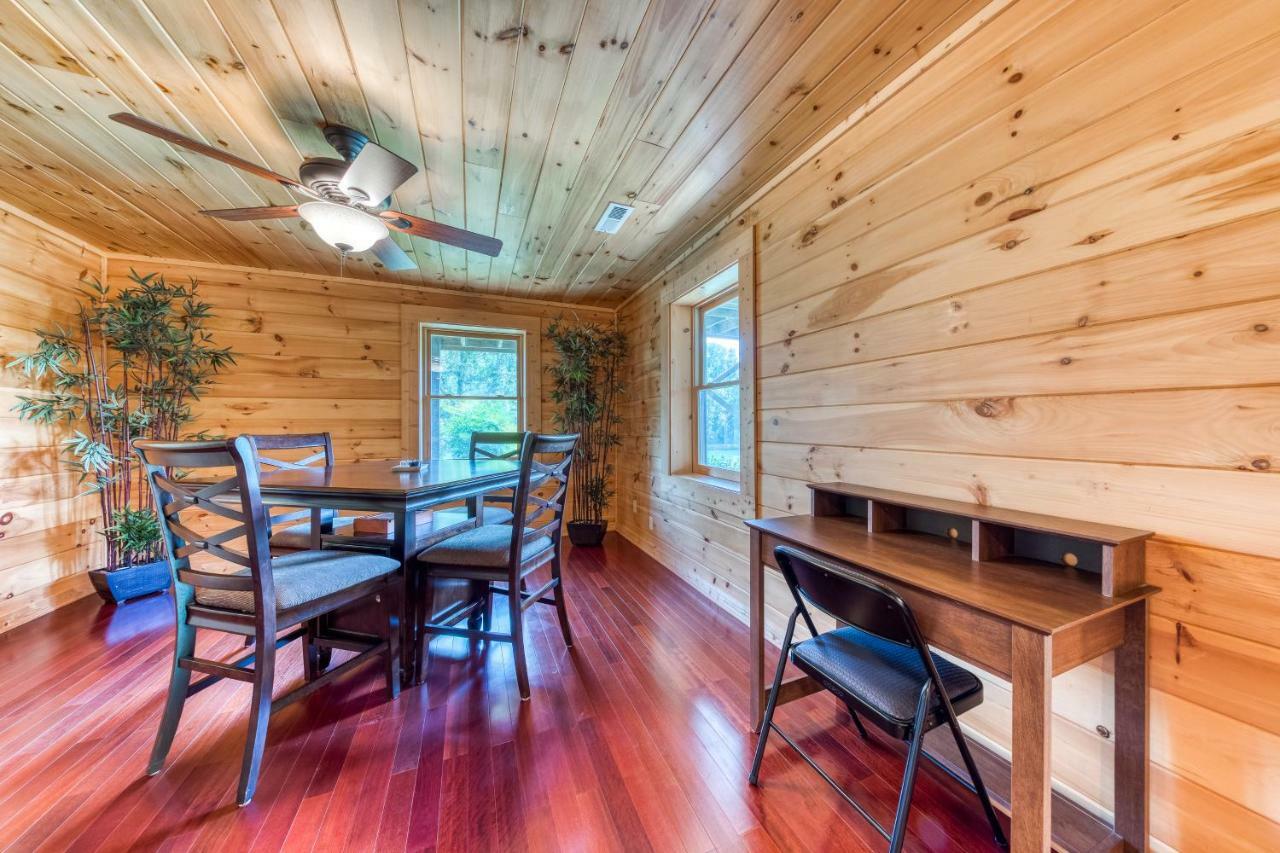 Majestic Lakefront Lodge Sevierville Extérieur photo