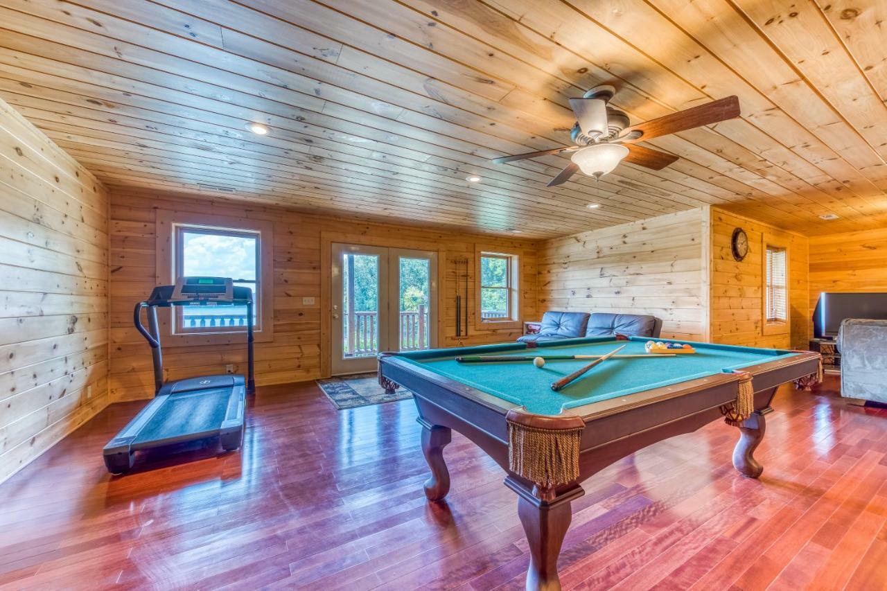 Majestic Lakefront Lodge Sevierville Extérieur photo