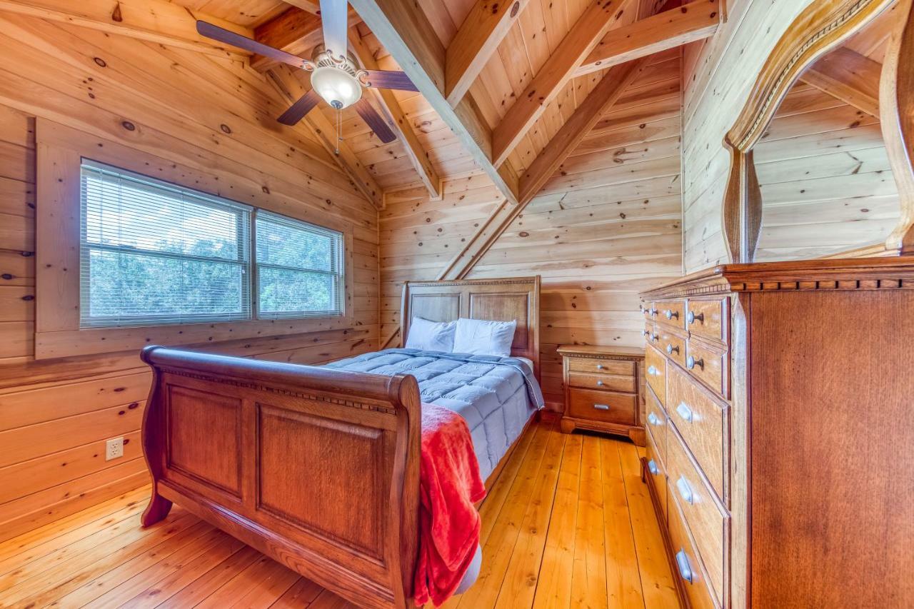Majestic Lakefront Lodge Sevierville Extérieur photo