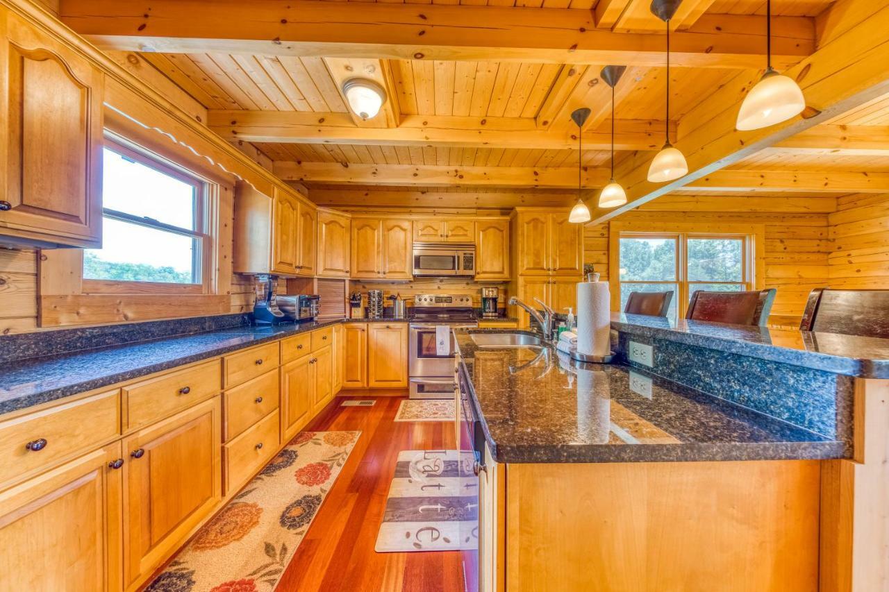 Majestic Lakefront Lodge Sevierville Extérieur photo