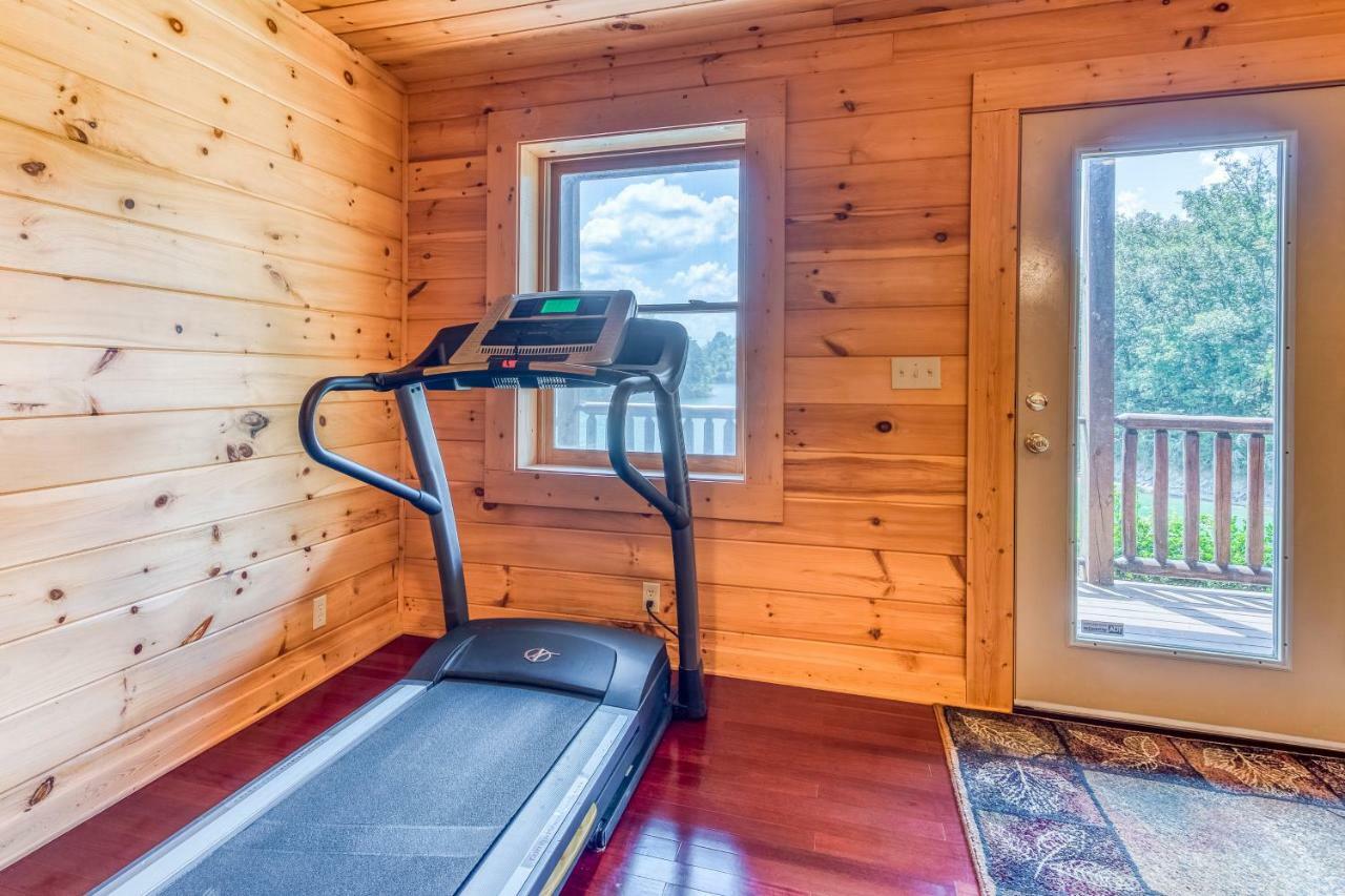 Majestic Lakefront Lodge Sevierville Extérieur photo