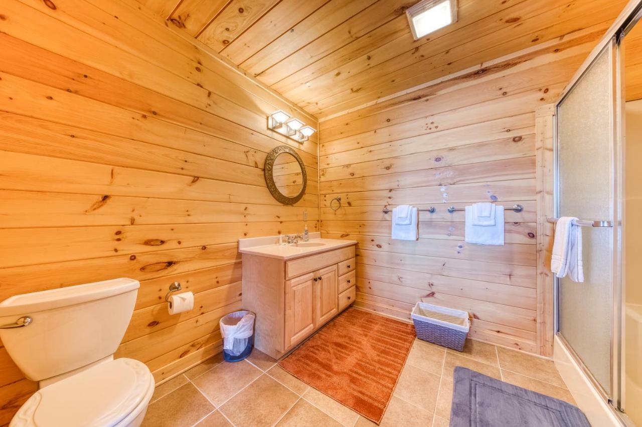 Majestic Lakefront Lodge Sevierville Extérieur photo